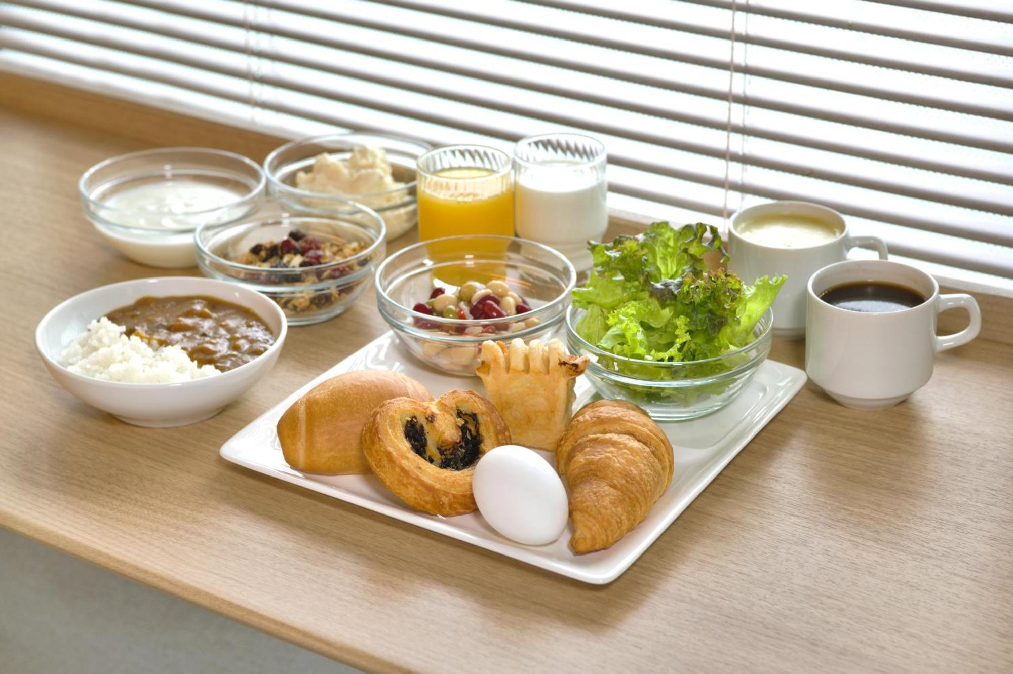 R&B Hotel Shin Yokohama Ekimae Eksteriør billede